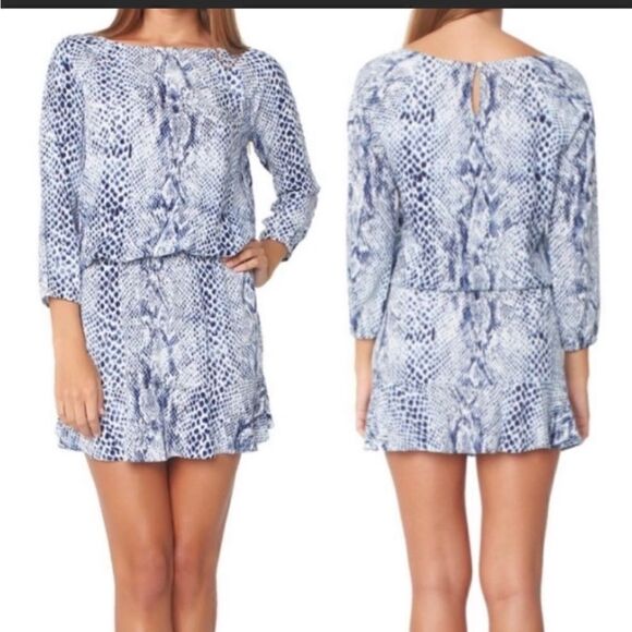 SOFT JOIE Arryn B Blue/White Snakeskin Print Mini Dress. Size XSmall. EUC! - Picture 1 of 5